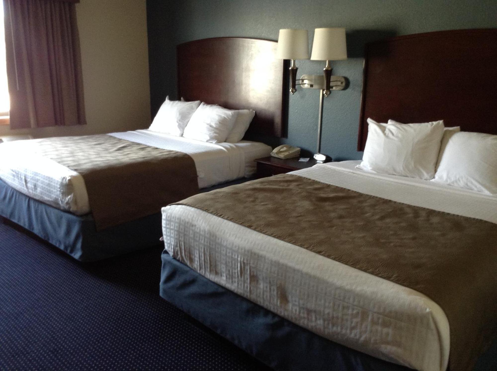 Americinn By Wyndham Fort Dodge Ngoại thất bức ảnh
