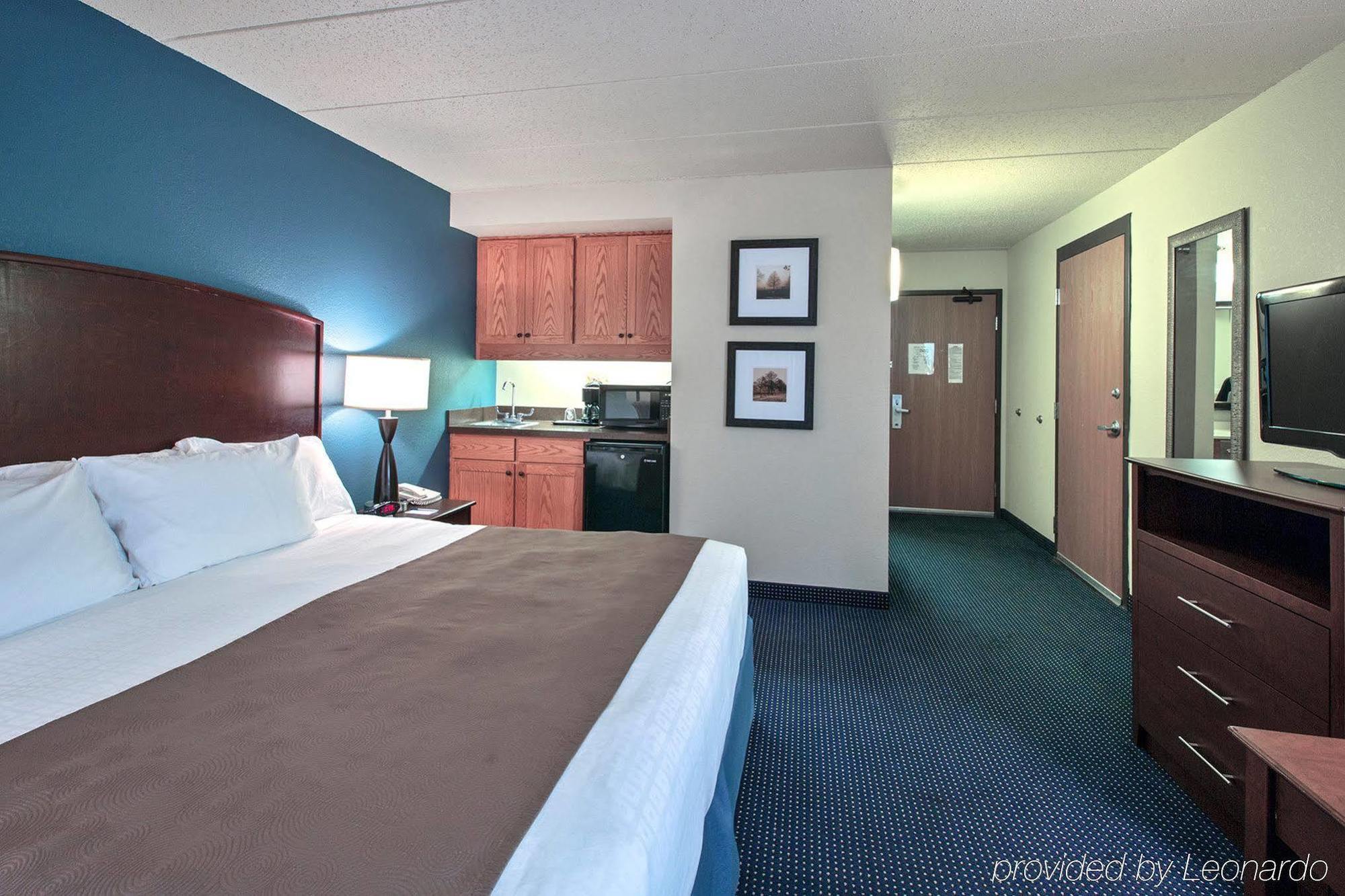 Americinn By Wyndham Fort Dodge Ngoại thất bức ảnh