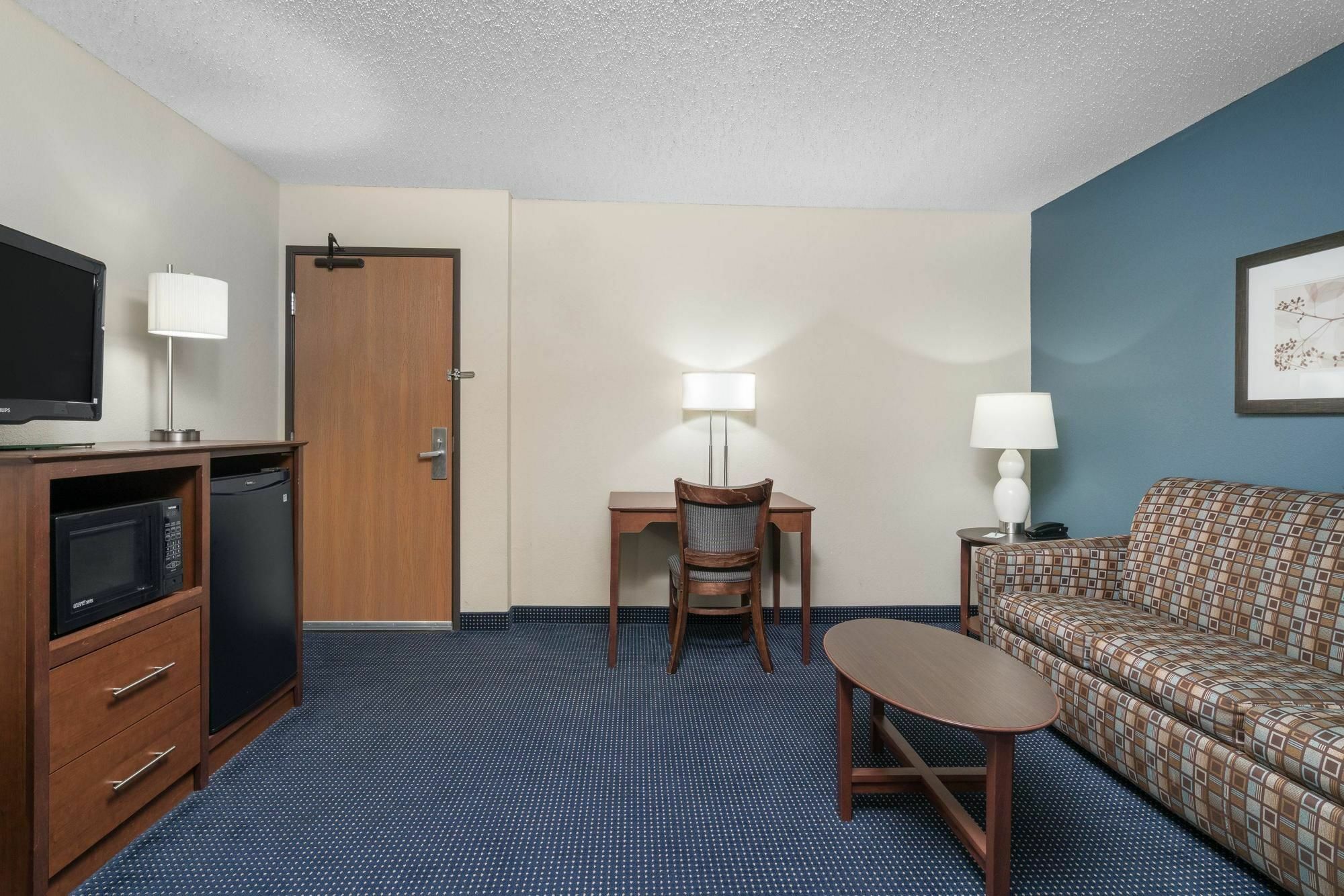 Americinn By Wyndham Fort Dodge Ngoại thất bức ảnh